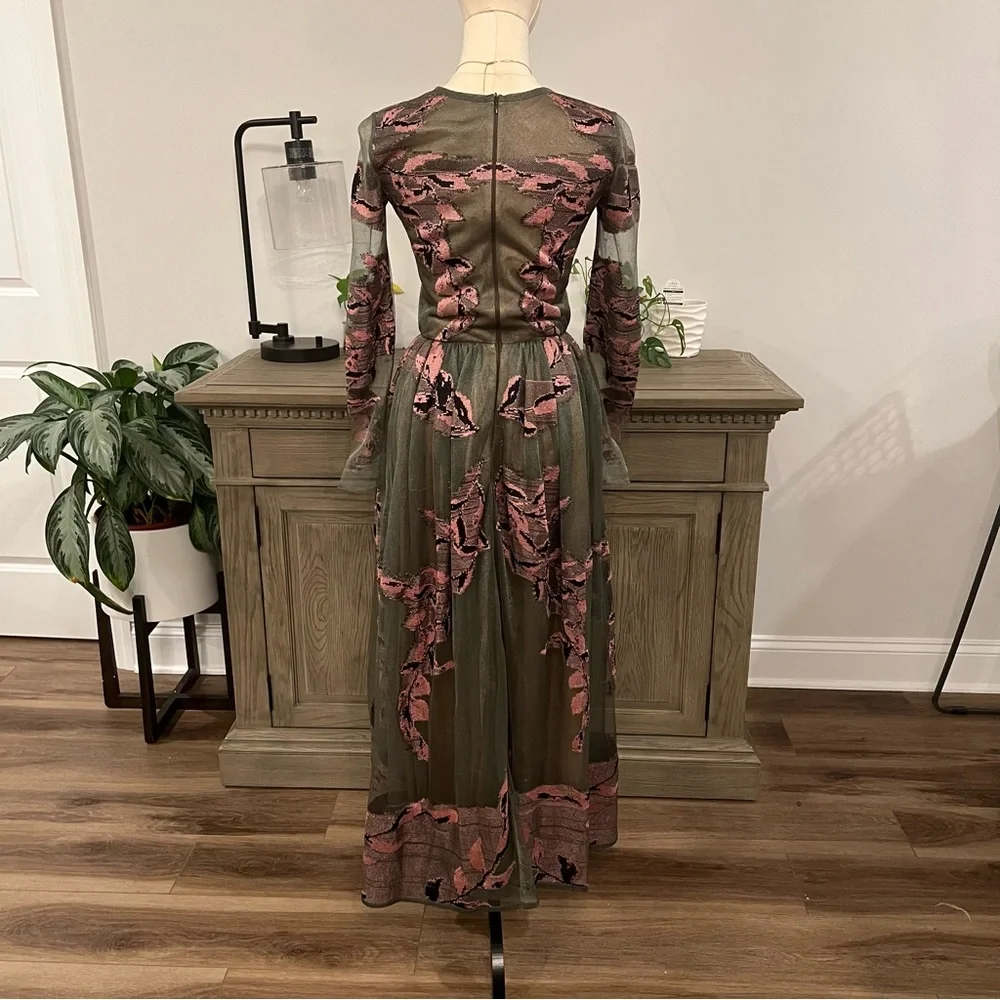 NWT Kukhareva London Millie Ball Gown Long Sleeve UK 8 US 4 - Picture 13 of 16